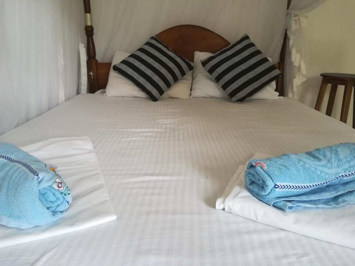 Hotel Sandara Тангалла Экстерьер фото